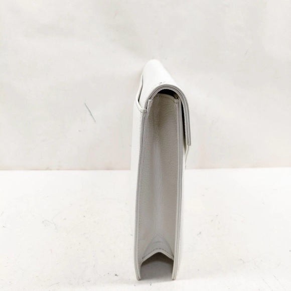 White Yves Saint Laurent Clutch - Picture 3 of 5